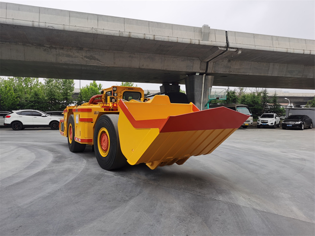 Carregador de Scooptram Underground 