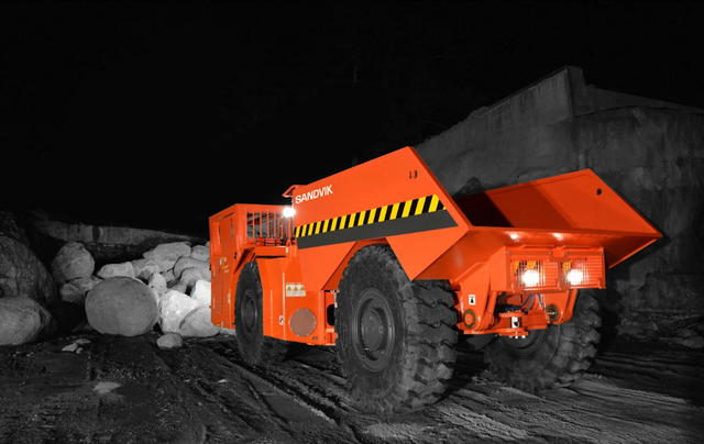 Sandvik Underground Truck Th315 Peças